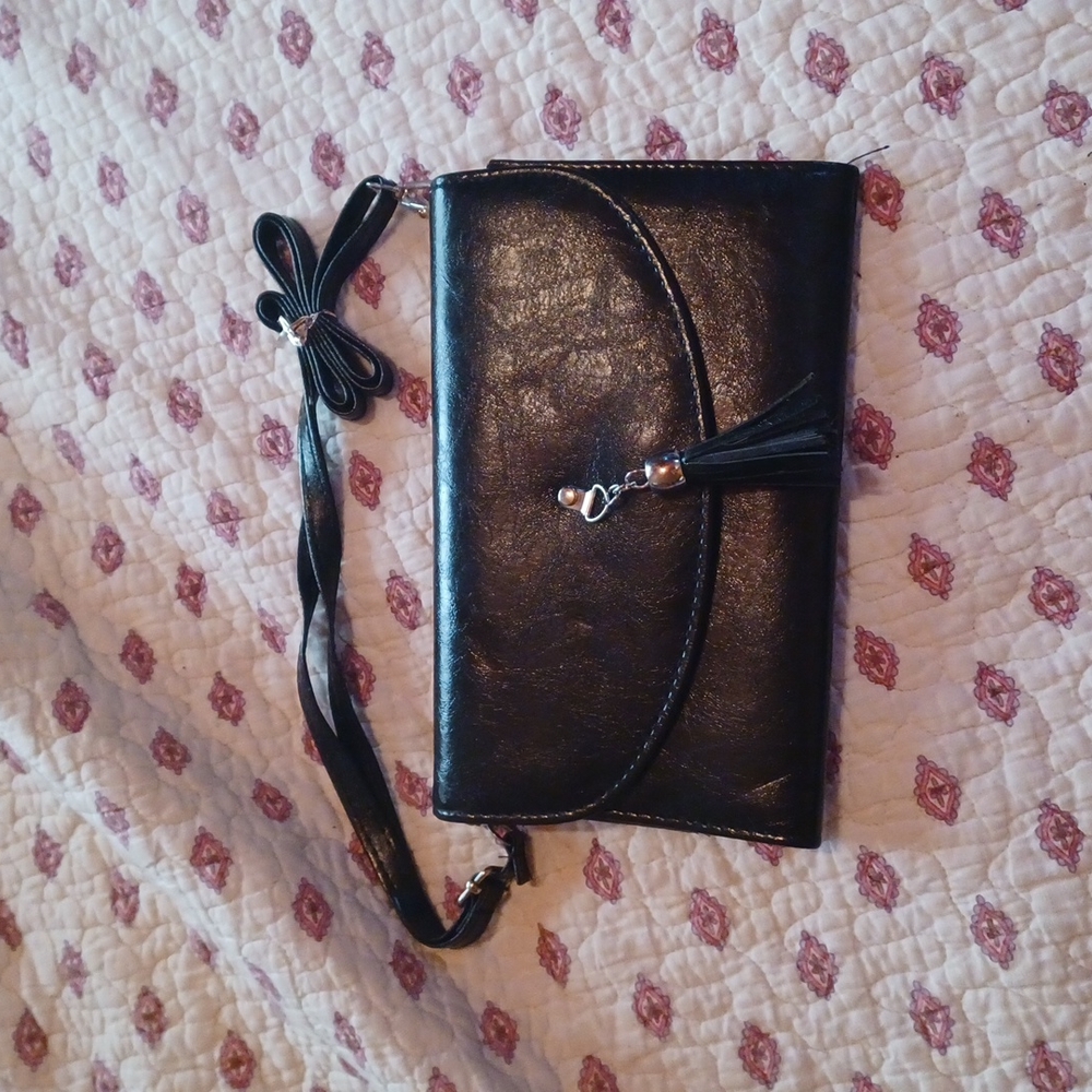 Crossbody purse